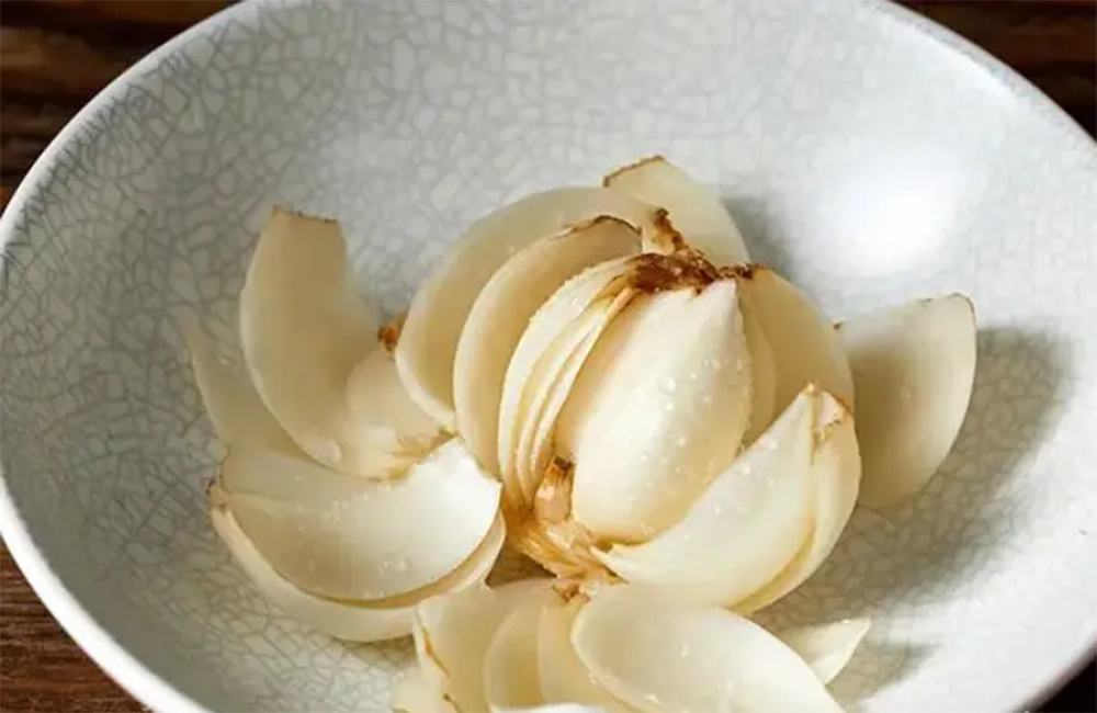 Mềm hơn khoai lang, bổ hơn khoai môn: Loại củ mùa đông vừa ra đã hot, ăn thường xuyên bổ thận, bổ phổi- Ảnh 2. Mềm hơn khoai lang, bổ hơn khoai môn: Loại củ mùa đông vừa ra đã hot, ăn thường xuyên bổ thận, bổ phổi- Ảnh 2.