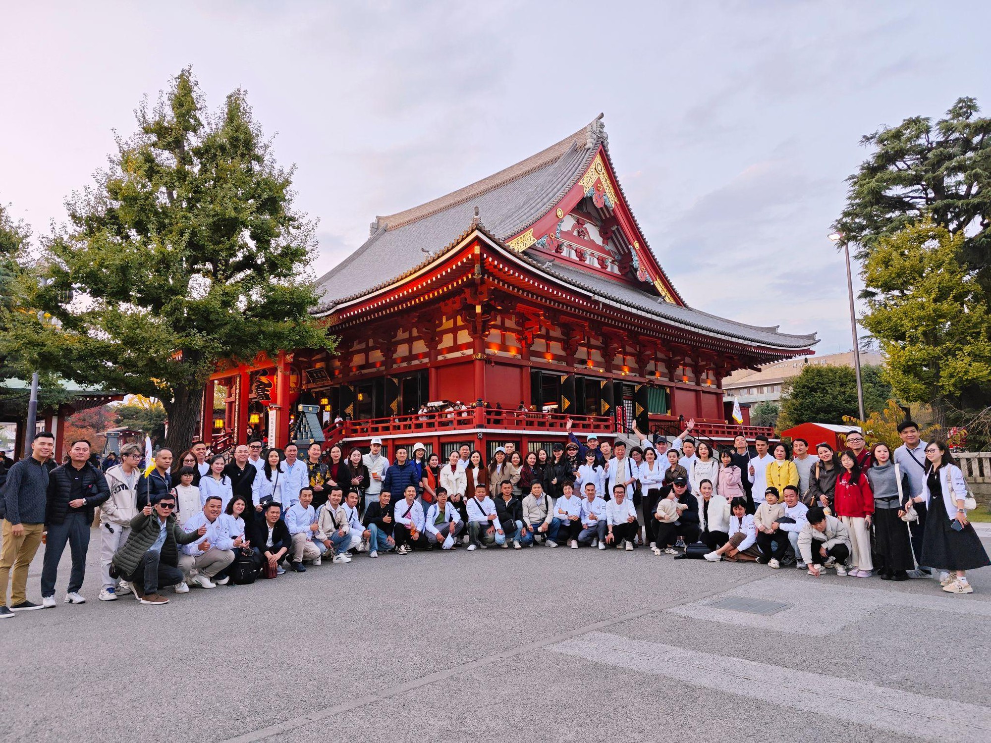 Bán phim cách nhiệt - Khám phá thế giới: “Hành trình mùa thu Nhật Bản 2025” - Ảnh 1. Bán phim cách nhiệt - Khám phá thế giới: “Hành trình mùa thu Nhật Bản 2025” - Ảnh 1.