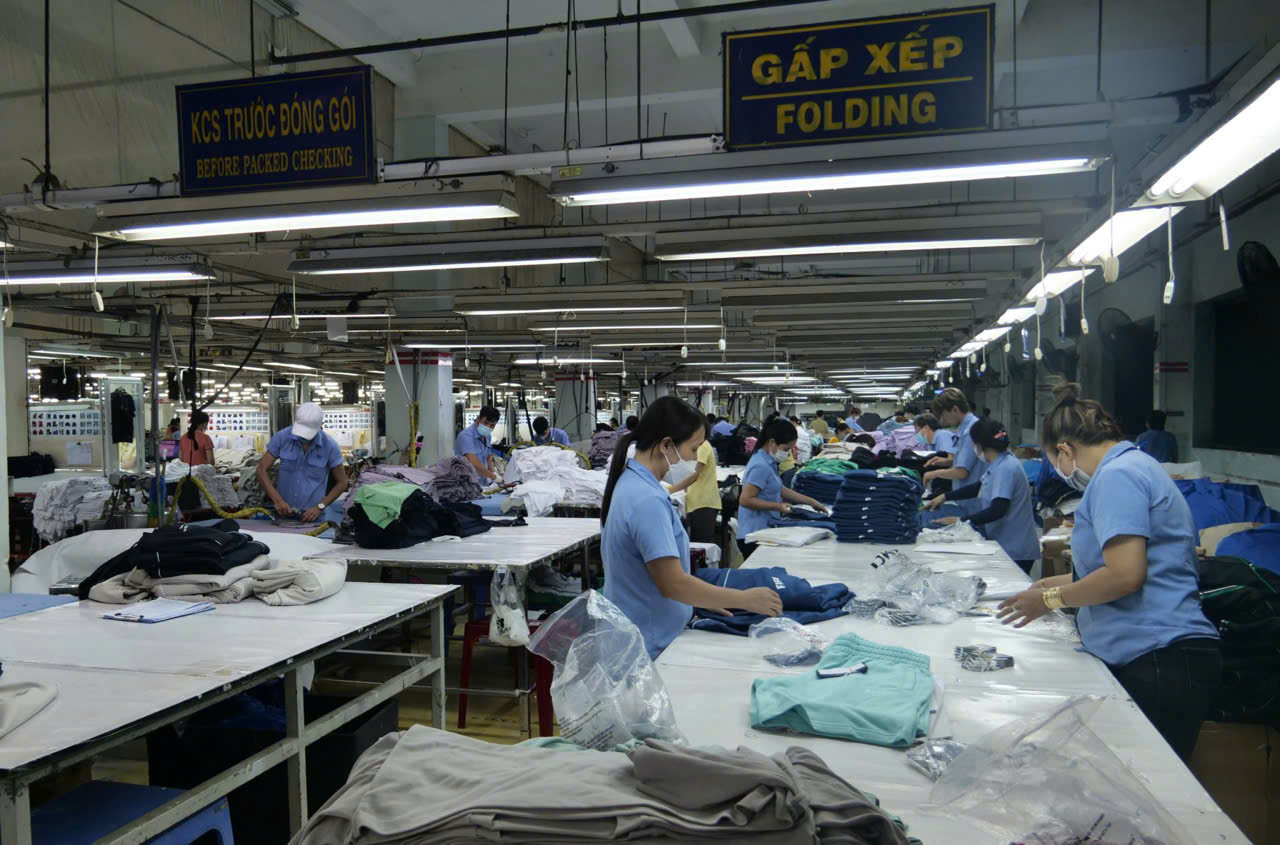 TPHCM giám sát lương thưởng dịp Tết Nguyên đán 2026 để đảm bảo quyền lợi người lao động - Ảnh 2. TPHCM giám sát lương thưởng dịp Tết Nguyên đán 2026 để đảm bảo quyền lợi người lao động - Ảnh 2.