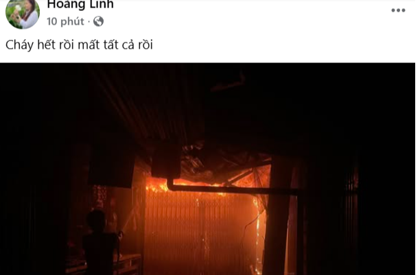 Chợ Bình Dương ở Gia Lai bất ngờ cháy lớn trong đêm, lửa khói cuồn cuộn- Ảnh 4. Chợ Bình Dương ở Gia Lai bất ngờ cháy lớn trong đêm, lửa khói cuồn cuộn- Ảnh 4.