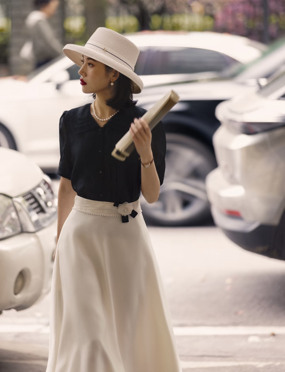 Khó chê người giàu- Ảnh 1. Khó chê người giàu- Ảnh 1.