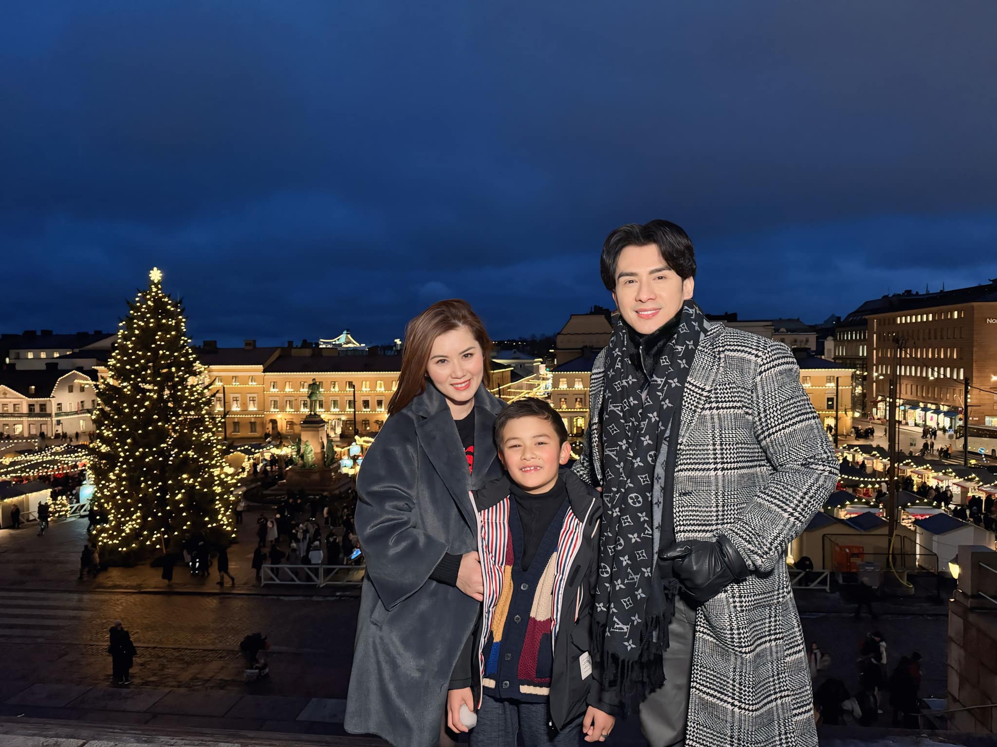 Con trai 8 tuổi của Đan Trường có 3 công ty: Thương hiệu ở Campuchia được mở với mục đích bất ngờ- Ảnh 9. Con trai 8 tuổi của Đan Trường có 3 công ty: Thương hiệu ở Campuchia được mở với mục đích bất ngờ- Ảnh 9.