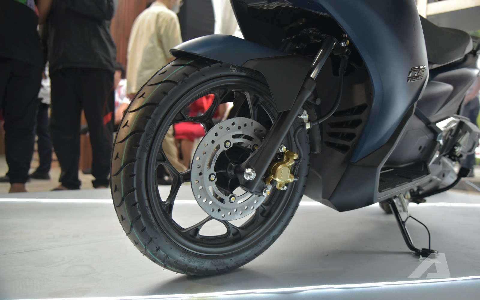 Honda Việt Nam đồng loạt ra 3 xe máy mới: Đều là xe tay ga, giá bán 40-104 triệu đồng, có mẫu cốp ‘siêu rộng’- Ảnh 6. Honda Việt Nam đồng loạt ra 3 xe máy mới: Đều là xe tay ga, giá bán 40-104 triệu đồng, có mẫu cốp ‘siêu rộng’- Ảnh 6.