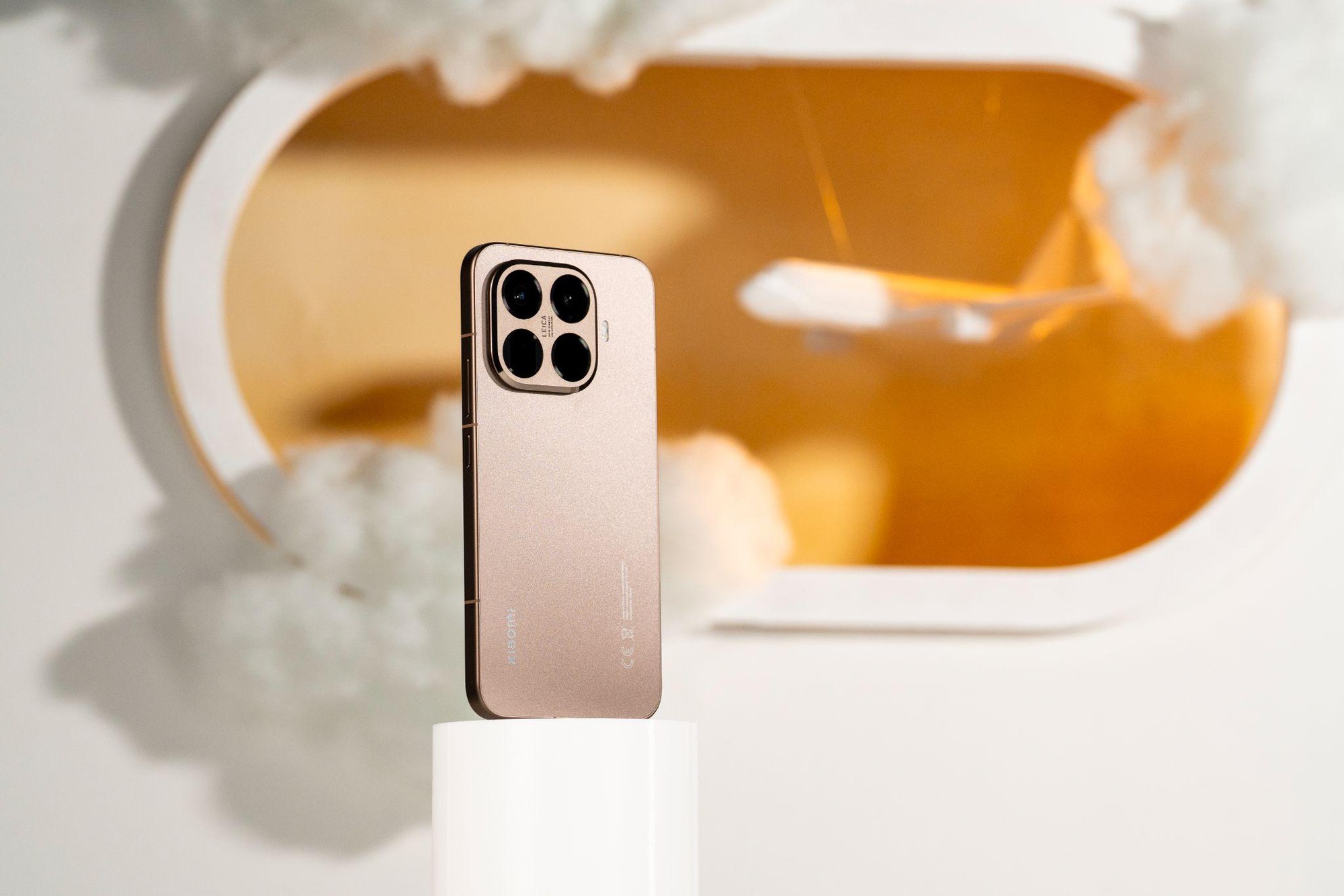 Bước chuyển mình chiến lược của Xiaomi: Từ “cấu hình cao - giá tốt” đến “trải nghiệm flagship cho số đông” - Ảnh 1. Bước chuyển mình chiến lược của Xiaomi: Từ “cấu hình cao - giá tốt” đến “trải nghiệm flagship cho số đông” - Ảnh 1.