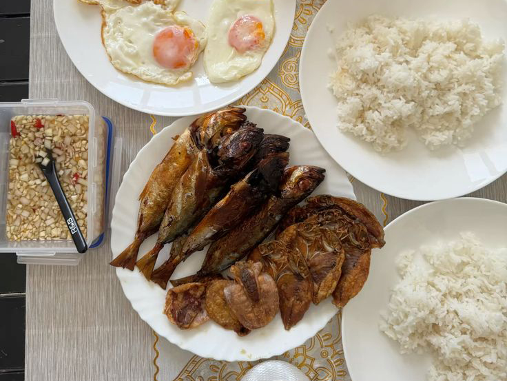 5 thực phẩm ăn vào giờ nào trong ngày cũng "kích thích" tế bào ung thư, ăn buổi sáng càng sớm "lành ít dữ nhiều" - Ảnh 3.