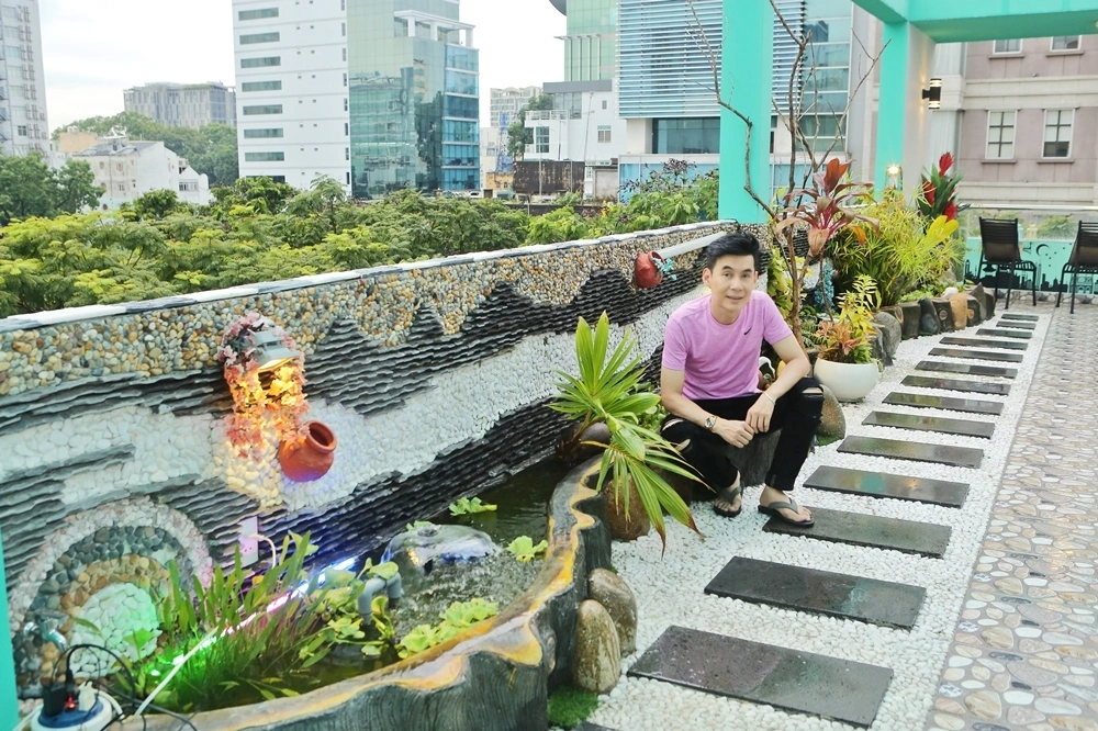 Tài sản trị giá "2.000 cây vàng" của ca sĩ Đoan Trường - Ảnh 3.