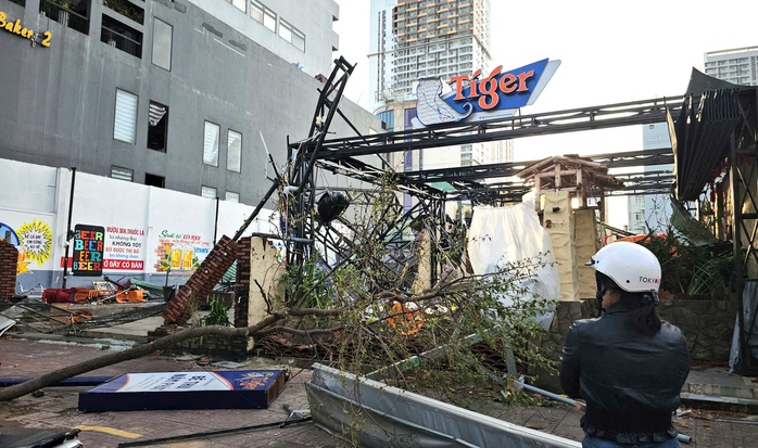 Bão số 13 đi qua, Gia Lai thiệt hại nặng nề- Ảnh 2. Bão số 13 đi qua, Gia Lai thiệt hại nặng nề- Ảnh 2.