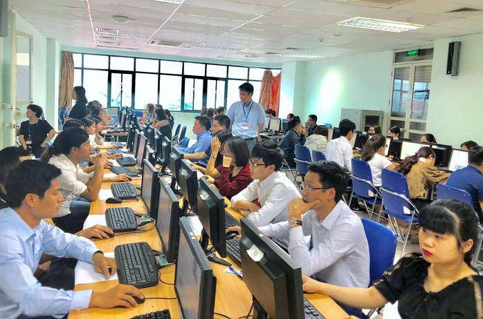 Nhiều cơ quan nhà nước mở đợt tuyển dụng lớn cuối năm 2025- Ảnh 1. Nhiều cơ quan nhà nước mở đợt tuyển dụng lớn cuối năm 2025- Ảnh 1.