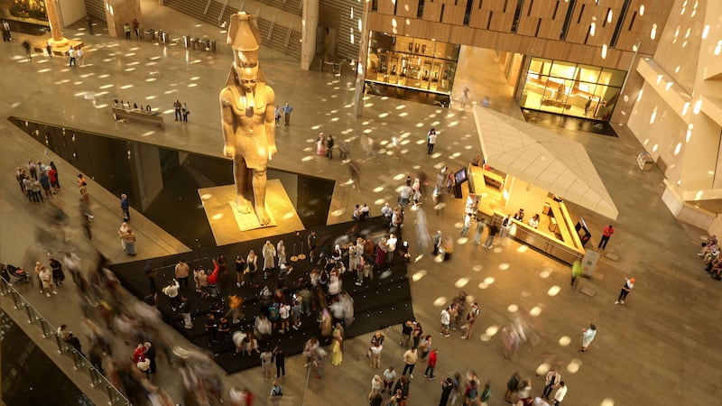 Một kho báu nghìn năm tuổi của nhân loại vừa lần đầu lộ diện- Ảnh 9. Một kho báu nghìn năm tuổi của nhân loại vừa lần đầu lộ diện- Ảnh 9.