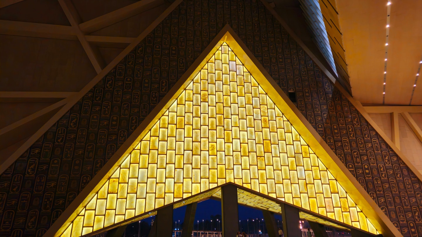 Một kho báu nghìn năm tuổi của nhân loại vừa lần đầu lộ diện- Ảnh 7. Một kho báu nghìn năm tuổi của nhân loại vừa lần đầu lộ diện- Ảnh 7.