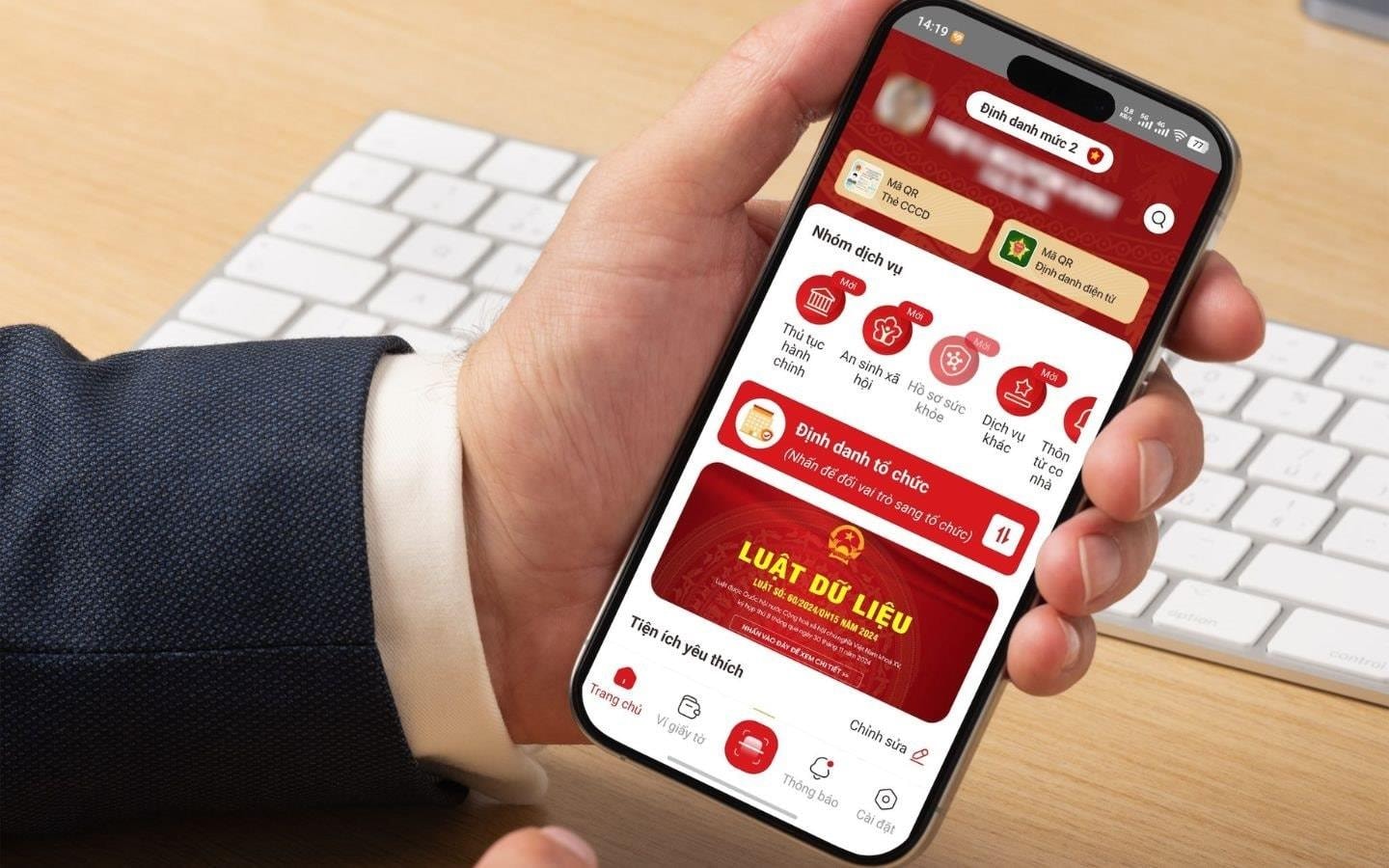 Ứng dụng VNeID vừa có 6 cập nhật, bổ sung mới, người dùng cần biết để tránh bỏ lỡ quyền lợi- Ảnh 1.