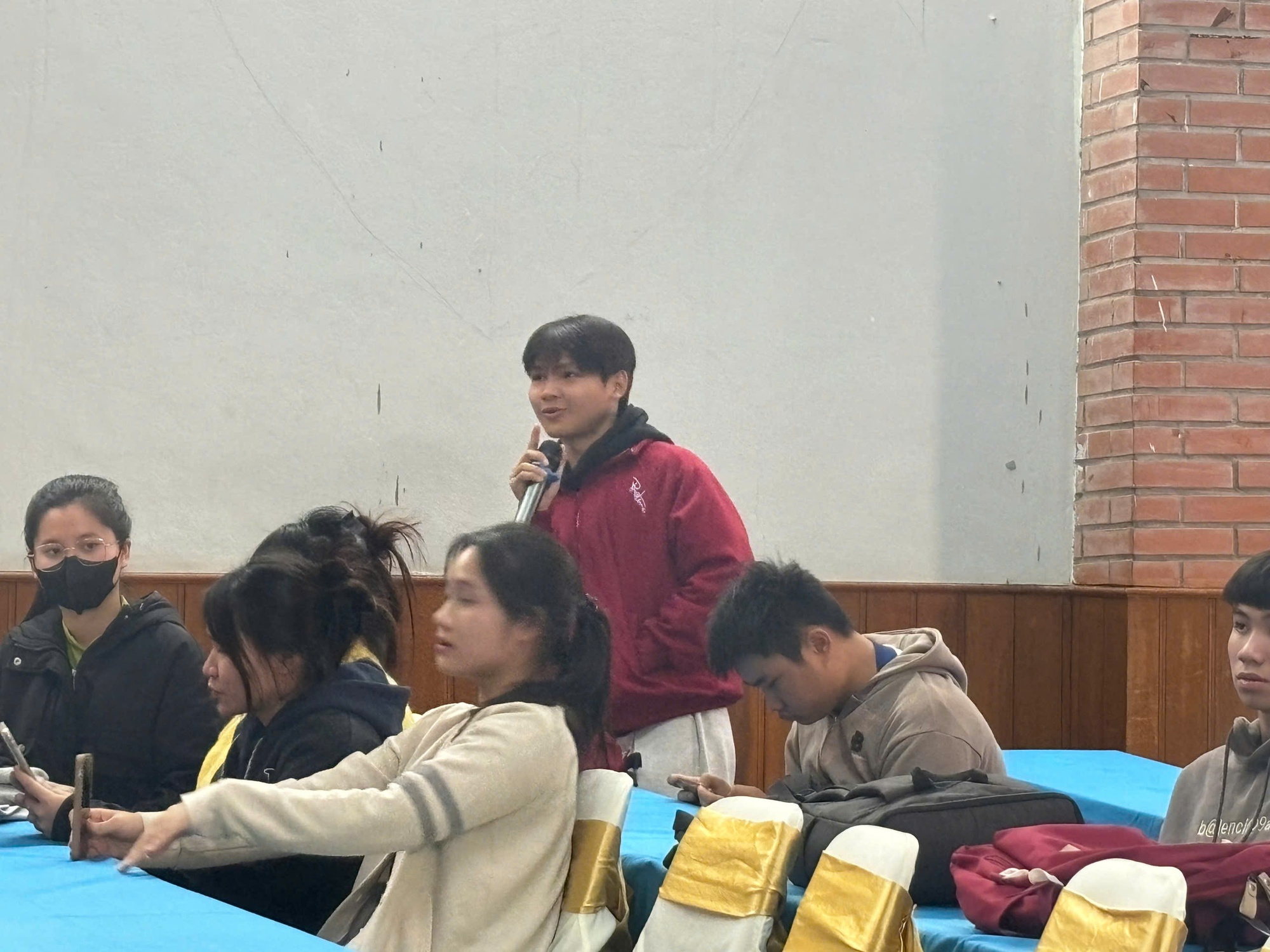 Hiệu trưởng Trường CĐ Du lịch Hà Nội thừa nhận sơ suất khi chi trả tiền A80 - Ảnh 2.