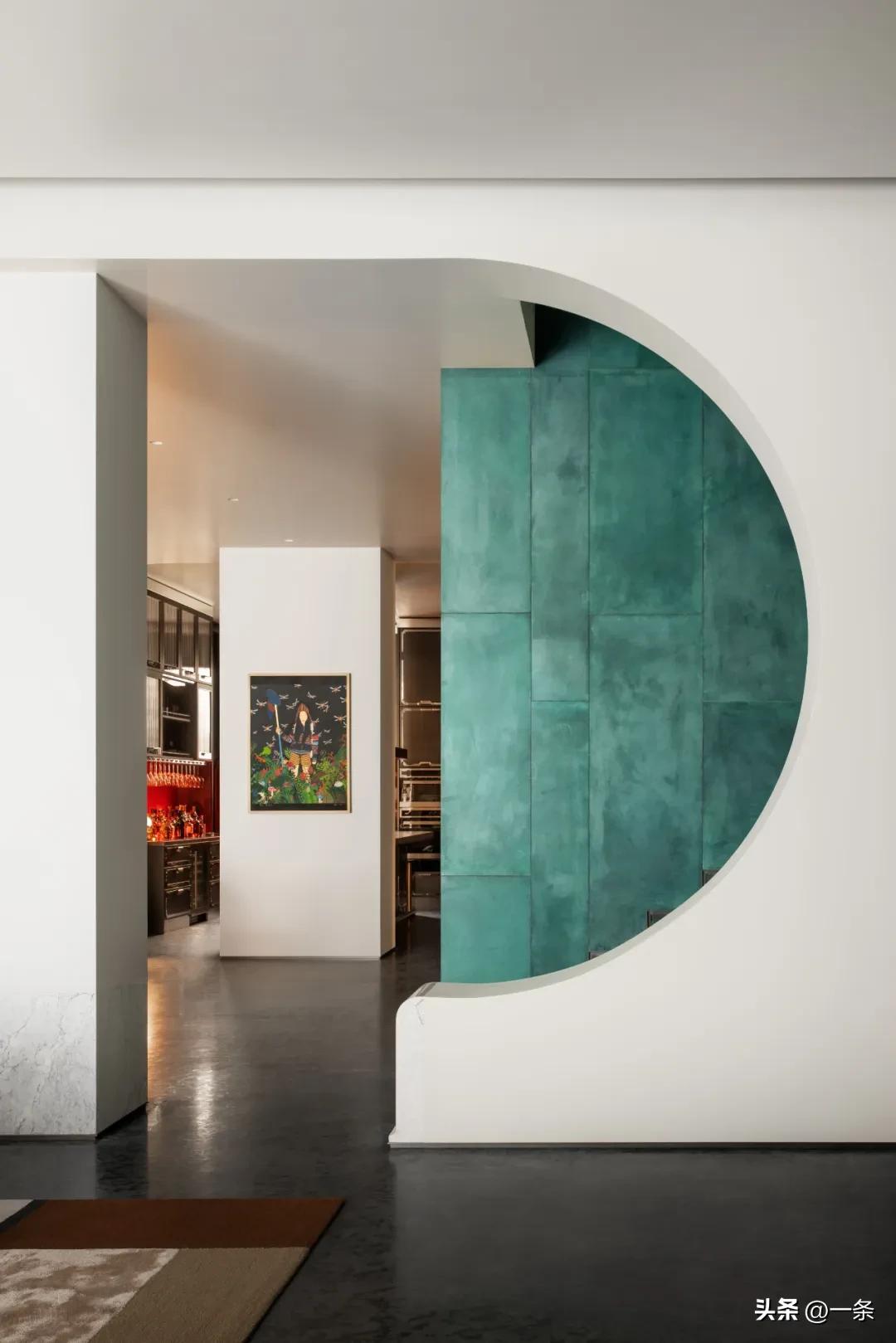 Biến đổi cuộc sống trung niên: Đại Côn cải tạo biệt thự 700m2 khi vợ du học Mỹ - Ảnh 8. Biến đổi cuộc sống trung niên: Đại Côn cải tạo biệt thự 700m2 khi vợ du học Mỹ - Ảnh 8.