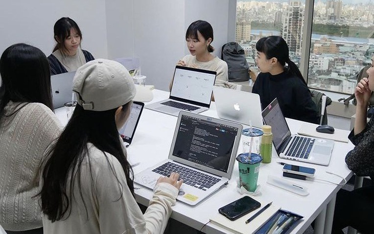 4 Kiểu sếp khiến môi trường làm việc trở nên ám ảnh hơn cả thứ Hai - Ảnh 1.