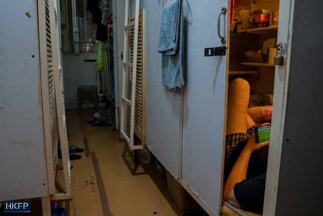 Cận cảnh căn hộ chung cư Hong Kong: Chưa tới 10m2 nhưng giá thuê 10 triệu/tháng, vệ sinh phải dùng chung - Ảnh 6.