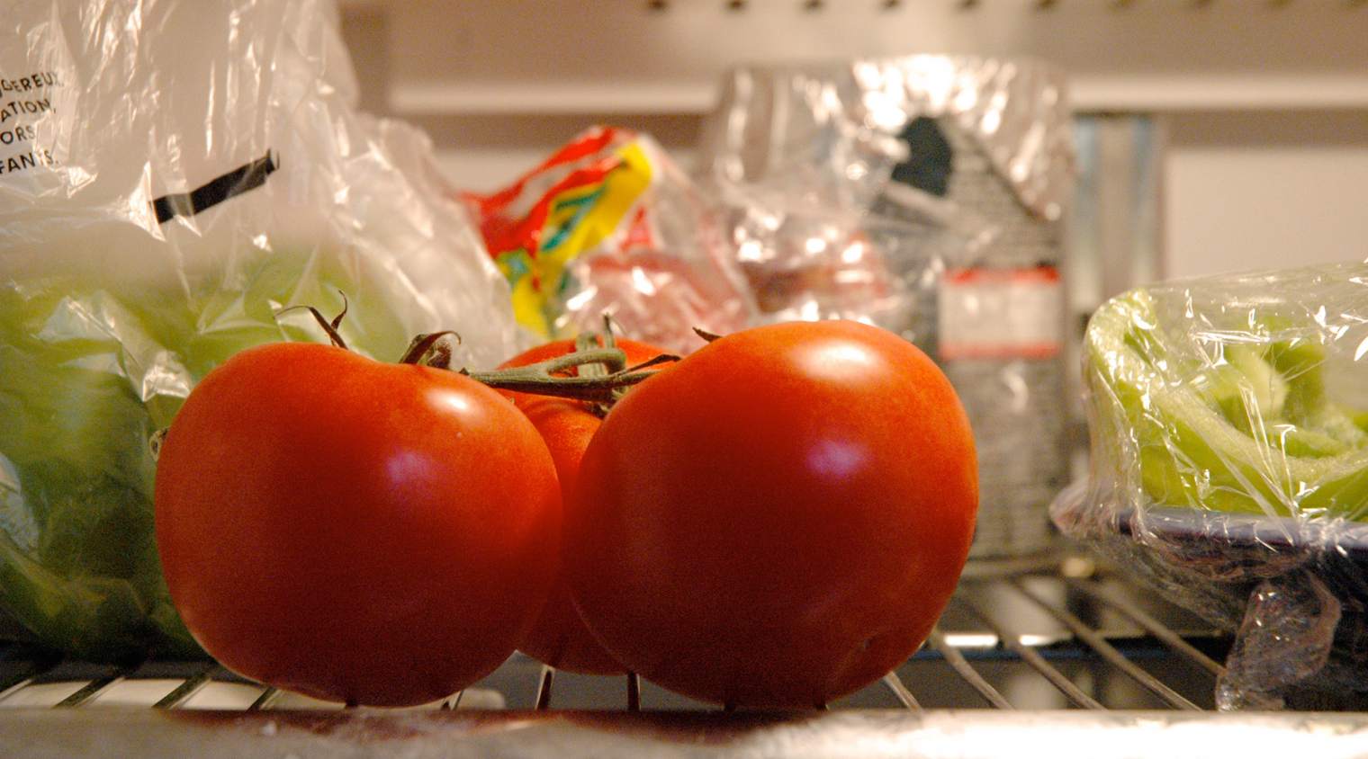 7 Lọai rau không nên để tủ lạnh: Cách bảo quản thông minh cho sức khỏe - Ảnh 2. 7 Lọai rau không nên để tủ lạnh: Cách bảo quản thông minh cho sức khỏe - Ảnh 2.