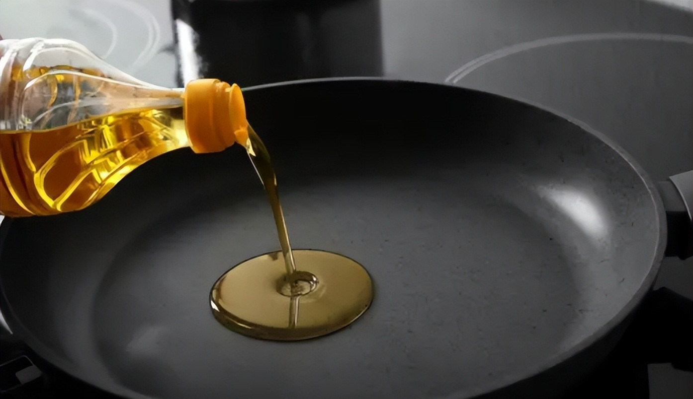 6 Đồ vật nên vứt sớm để bảo vệ sức khỏe gia đình bạn - Ảnh 3. 6 Đồ vật nên vứt sớm để bảo vệ sức khỏe gia đình bạn - Ảnh 3.