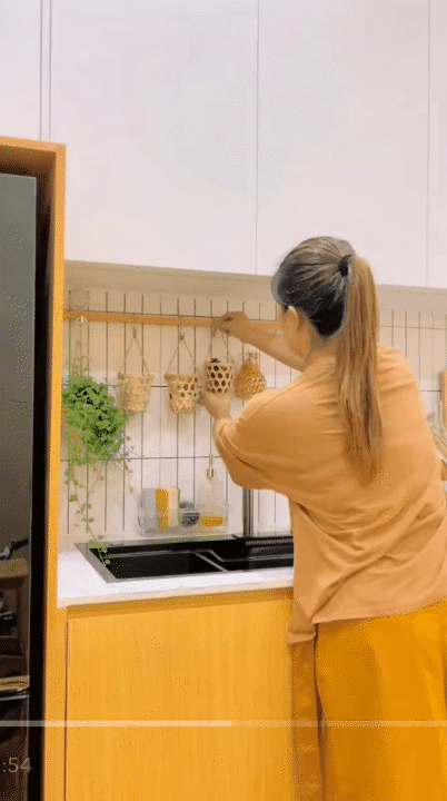 Vợ chồng trẻ chi 2,3 tỉ mua căn 62m² cũ 20 năm: Lý do họ không chọn chung cư mới khiến nhiều người gật gù- Ảnh 8. Vợ chồng trẻ chi 2,3 tỉ mua căn 62m² cũ 20 năm: Lý do họ không chọn chung cư mới khiến nhiều người gật gù- Ảnh 8.