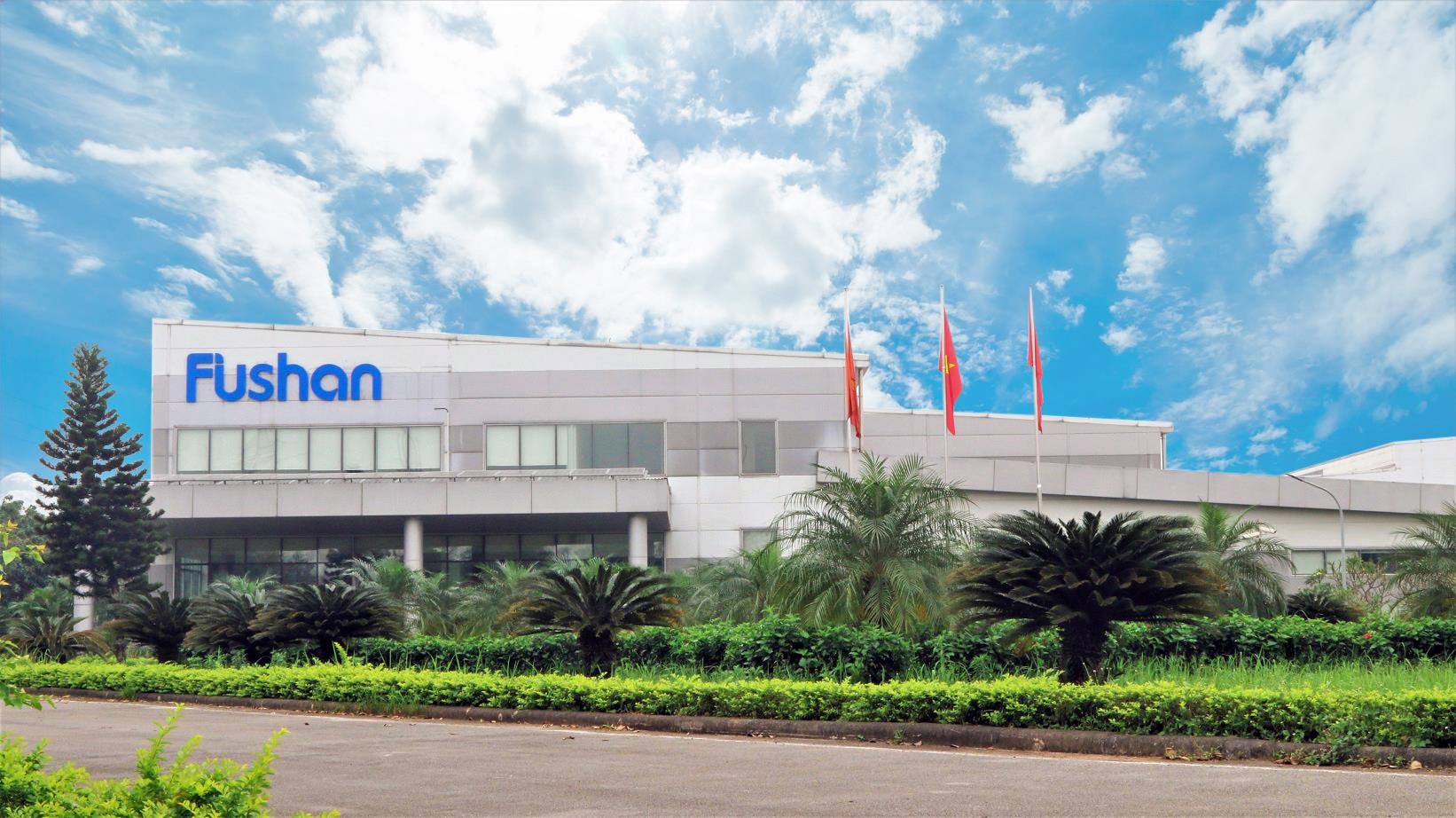 Foxconn Bắc Ninh chuẩn bị sản xuất máy bay không người lái và Xbox made in Vietnam - Ảnh 1. Foxconn Bắc Ninh chuẩn bị sản xuất máy bay không người lái và Xbox made in Vietnam - Ảnh 1.