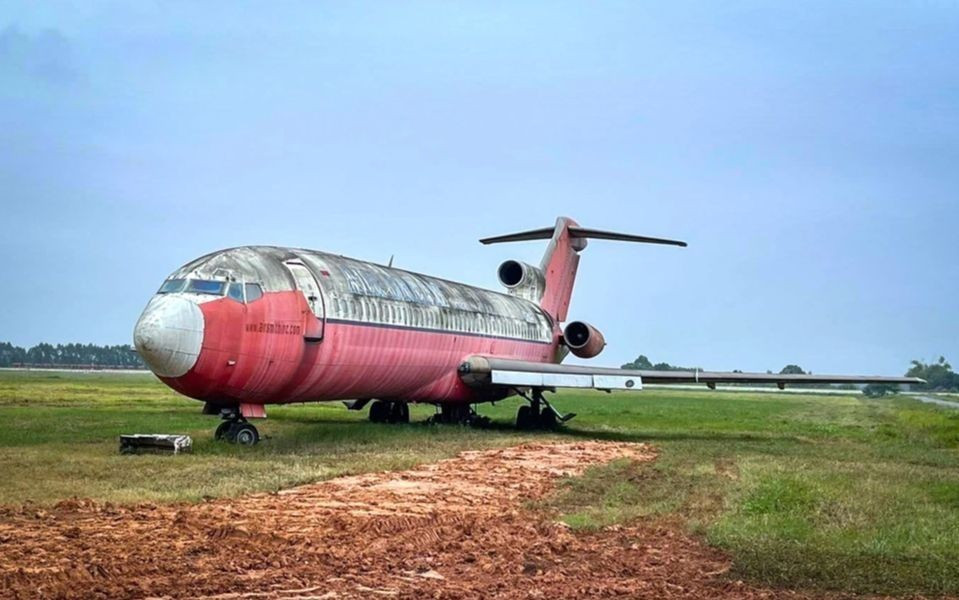 Sắp ' hóa kiếp ' chiếc máy bay Boeing tại Nội Bài cho Học viện Hàng không Việt Nam - Ảnh 1. Sắp ' hóa kiếp ' chiếc máy bay Boeing tại Nội Bài cho Học viện Hàng không Việt Nam - Ảnh 1.