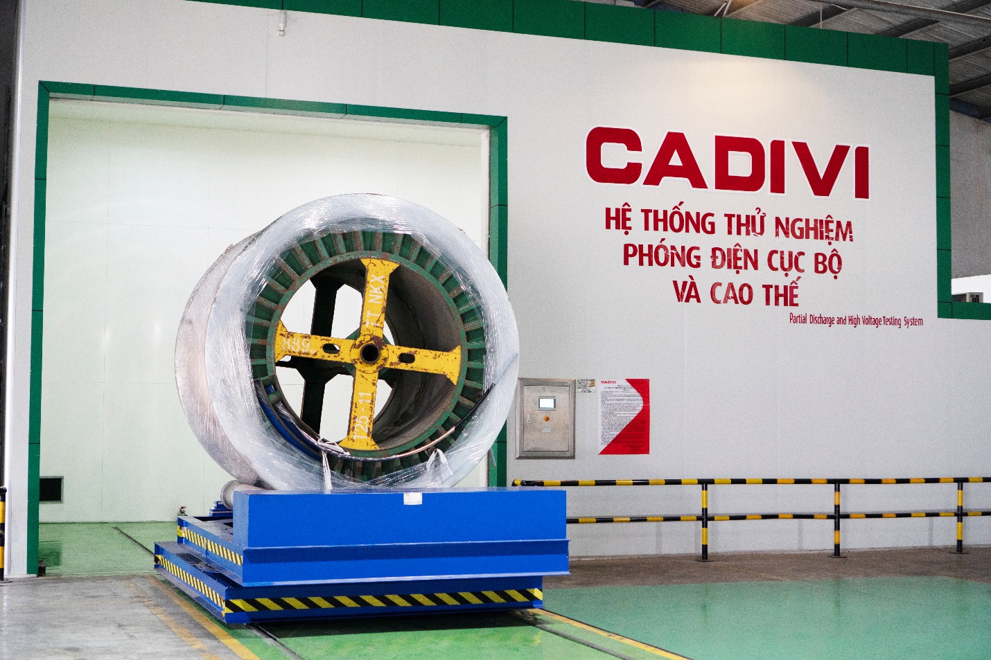 Cáp ngầm trung thế CADIVI được giới chuyên môn đánh giá cao tại Hội nghị điện lực 2025 - Ảnh 3. Cáp ngầm trung thế CADIVI được giới chuyên môn đánh giá cao tại Hội nghị điện lực 2025 - Ảnh 3.