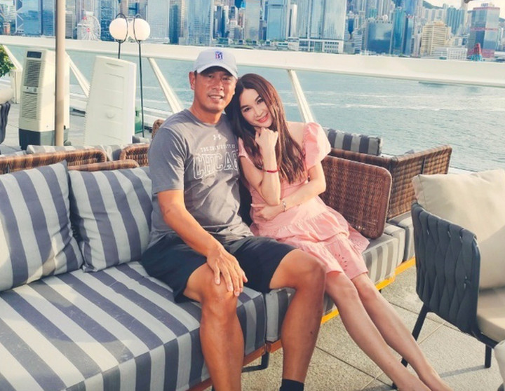 Đát Kỷ đẹp nhất màn ảnh: Cuộc sống viên mãn và sự nghiệp rực rỡ của Ôn Bích Hà - Ảnh 2. Đát Kỷ đẹp nhất màn ảnh: Cuộc sống viên mãn và sự nghiệp rực rỡ của Ôn Bích Hà - Ảnh 2.