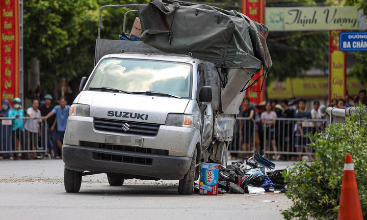 Chính sách mới 2025 hỗ trợ nạn nhân TNGT và xử phạt hành vi bạo lực gia đình - Ảnh 1. Chính sách mới 2025 hỗ trợ nạn nhân TNGT và xử phạt hành vi bạo lực gia đình - Ảnh 1.