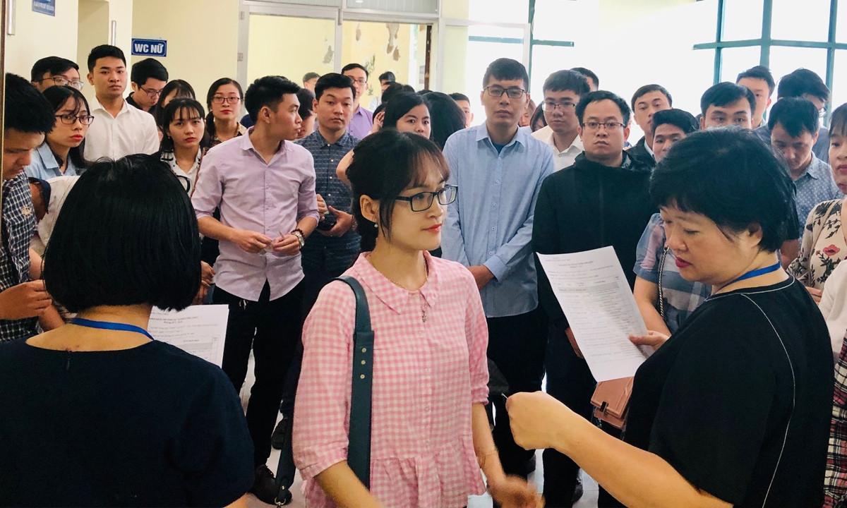 Chính sách mới 2025 hỗ trợ nạn nhân TNGT và xử phạt hành vi bạo lực gia đình - Ảnh 2. Chính sách mới 2025 hỗ trợ nạn nhân TNGT và xử phạt hành vi bạo lực gia đình - Ảnh 2.