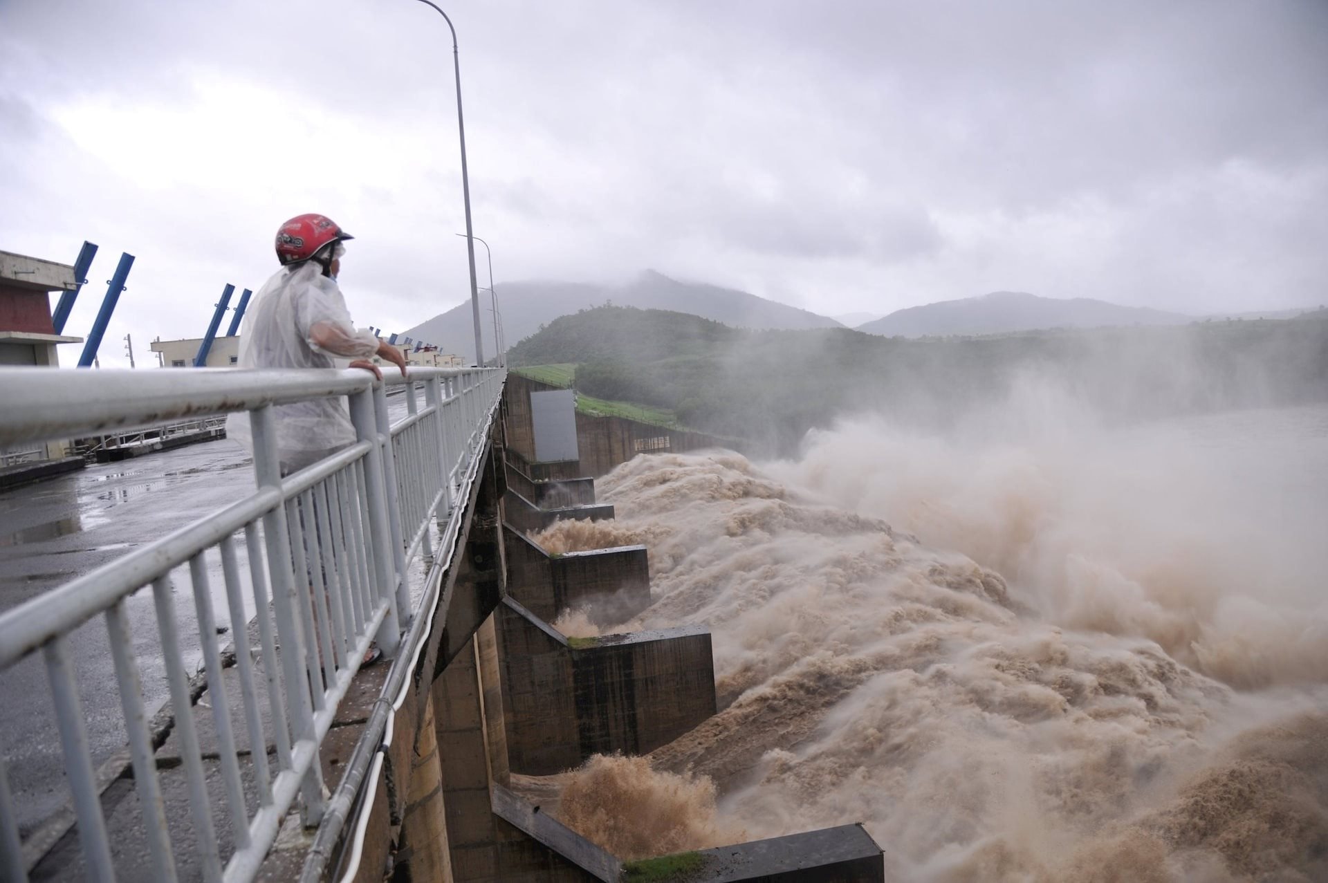 Thủy điện Sông Ba Hạ phân công nhiệm vụ mới khi Tổng Giám đốc nghỉ phép - Ảnh 1. Thủy điện Sông Ba Hạ phân công nhiệm vụ mới khi Tổng Giám đốc nghỉ phép - Ảnh 1.