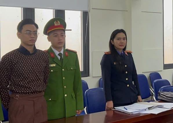 Tổng tài Nguyễn Văn Thiên và nguy cơ bị phạt tù bao nhiêu năm? - Ảnh 1. Tổng tài Nguyễn Văn Thiên và nguy cơ bị phạt tù bao nhiêu năm? - Ảnh 1.