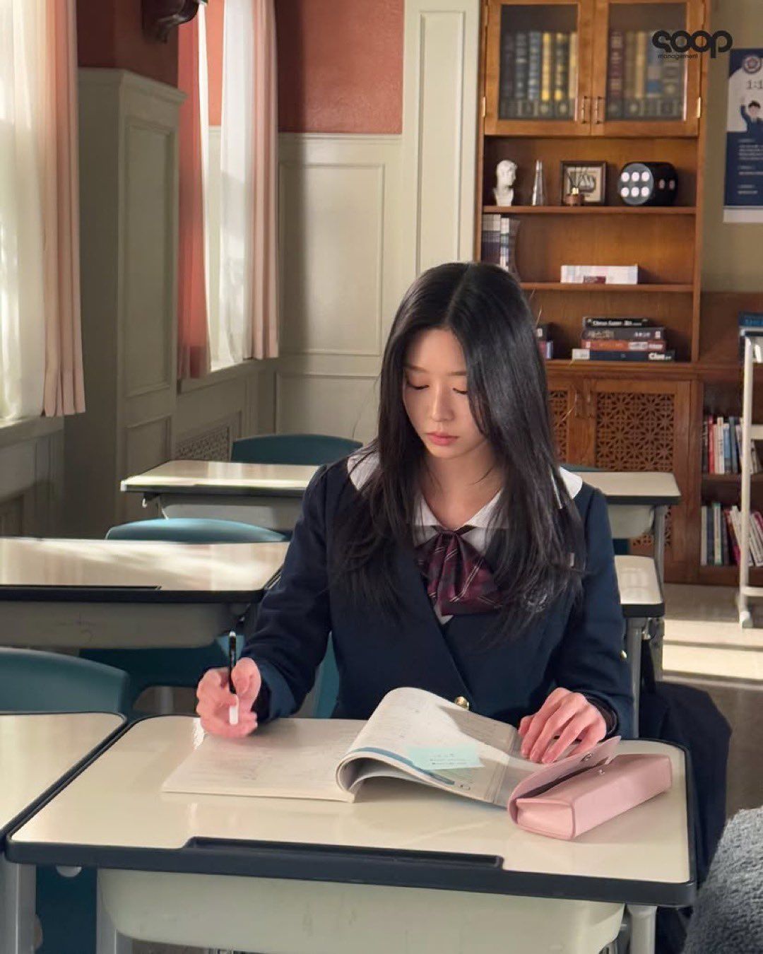 Những ngôn ngữ đắt giá năm 2025 và lý do Nên học tiếng Anh ngay hôm nay - Ảnh 1.