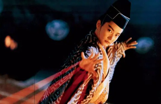 4 cao thủ cùng luyện Quỳ Hoa Bảo Điển, chỉ Đông Phương Bất Bại bỏ kiếm dùng kim thêu: Sự thật gây bất ngờ- Ảnh 5.