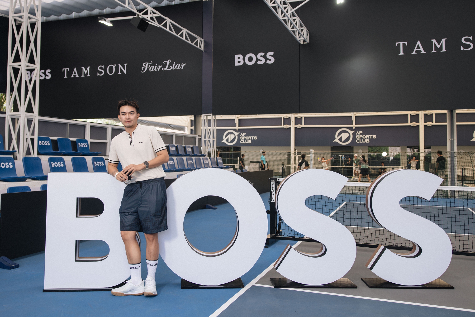 Bộ ba nam thần Mưa Đỏ khuấy đảo sân pickleball với phong cách thể thao ấn tượng - Ảnh 5. Bộ ba nam thần Mưa Đỏ khuấy đảo sân pickleball với phong cách thể thao ấn tượng - Ảnh 5.