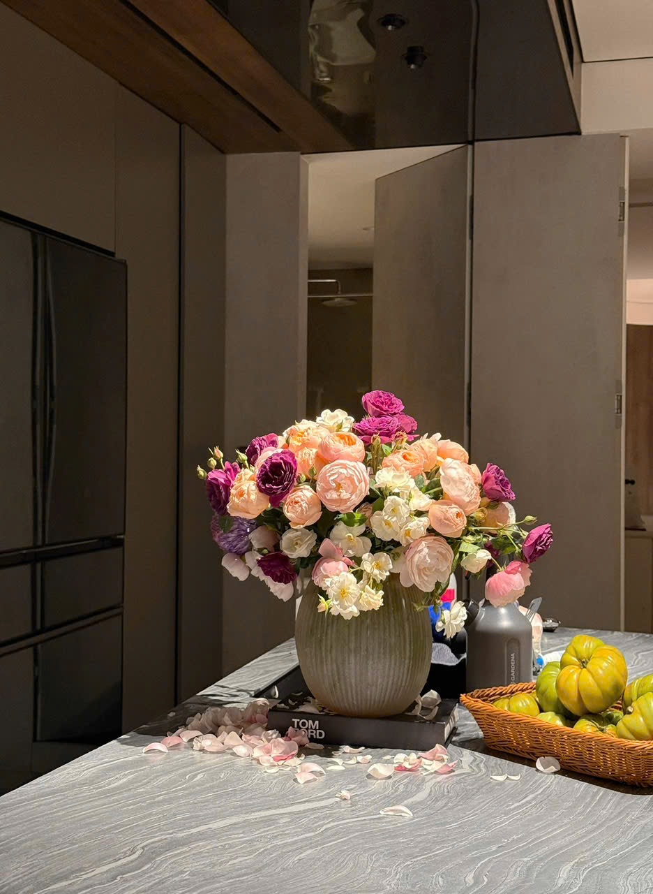 Căn hộ đẹp Hà Nội của cô gái 9x gây sốt mạng xã hội với trang trí Giáng sinh ấn tượng - Ảnh 11. Căn hộ đẹp Hà Nội của cô gái 9x gây sốt mạng xã hội với trang trí Giáng sinh ấn tượng - Ảnh 11.