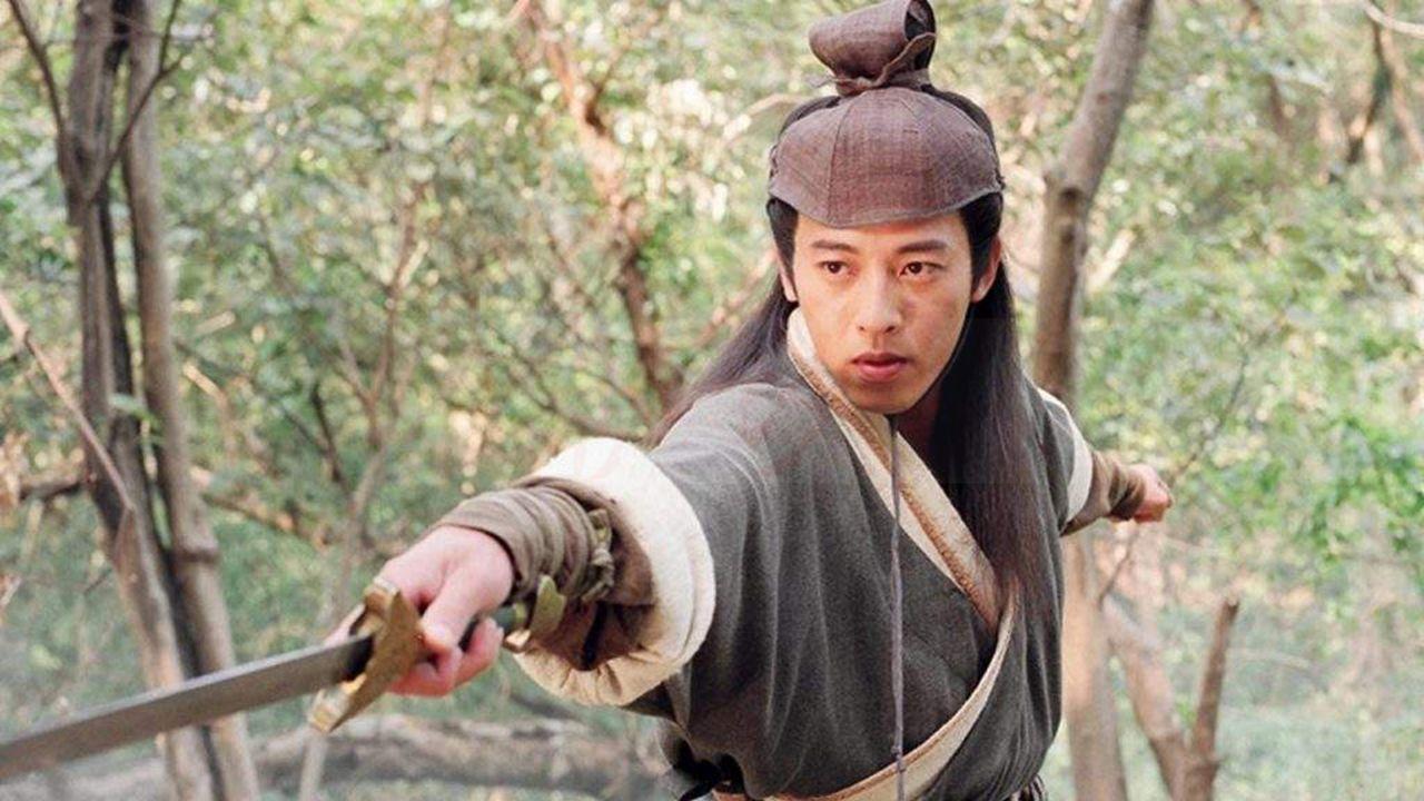 4 cao thủ cùng luyện Quỳ Hoa Bảo Điển, chỉ Đông Phương Bất Bại bỏ kiếm dùng kim thêu: Sự thật gây bất ngờ- Ảnh 3.