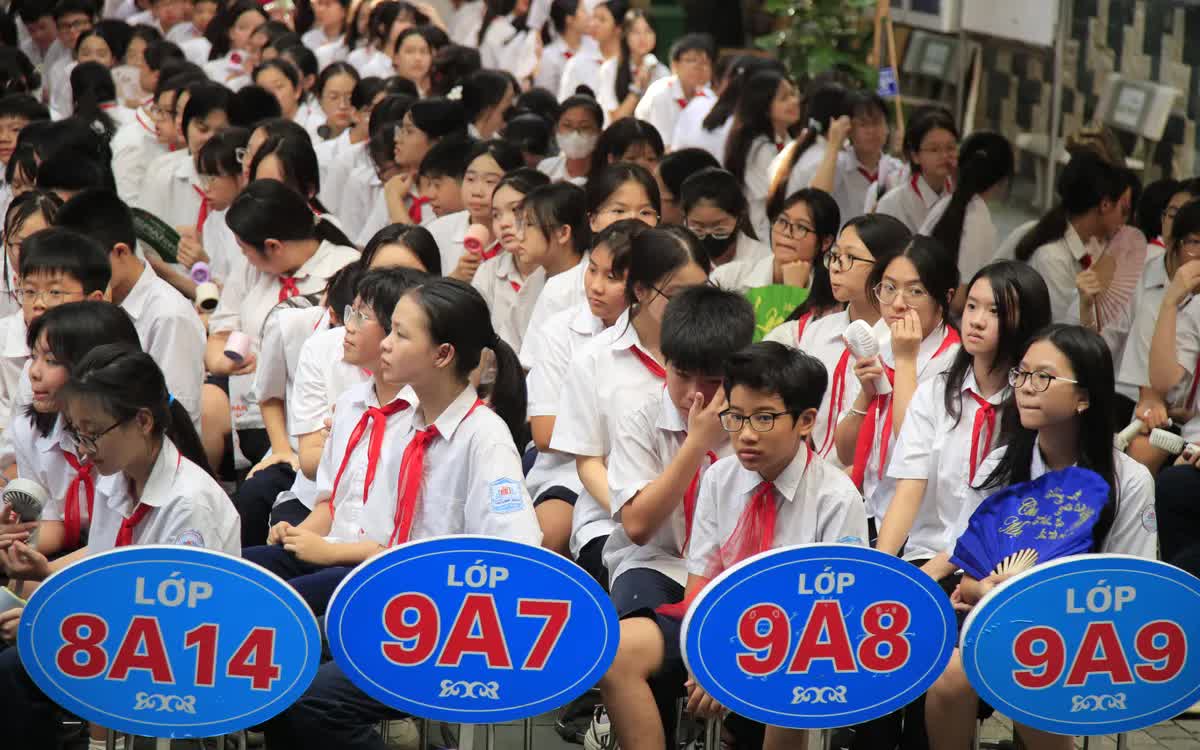 Từ 2026, bỏ bằng tốt nghiệp THCS - Ảnh 1.