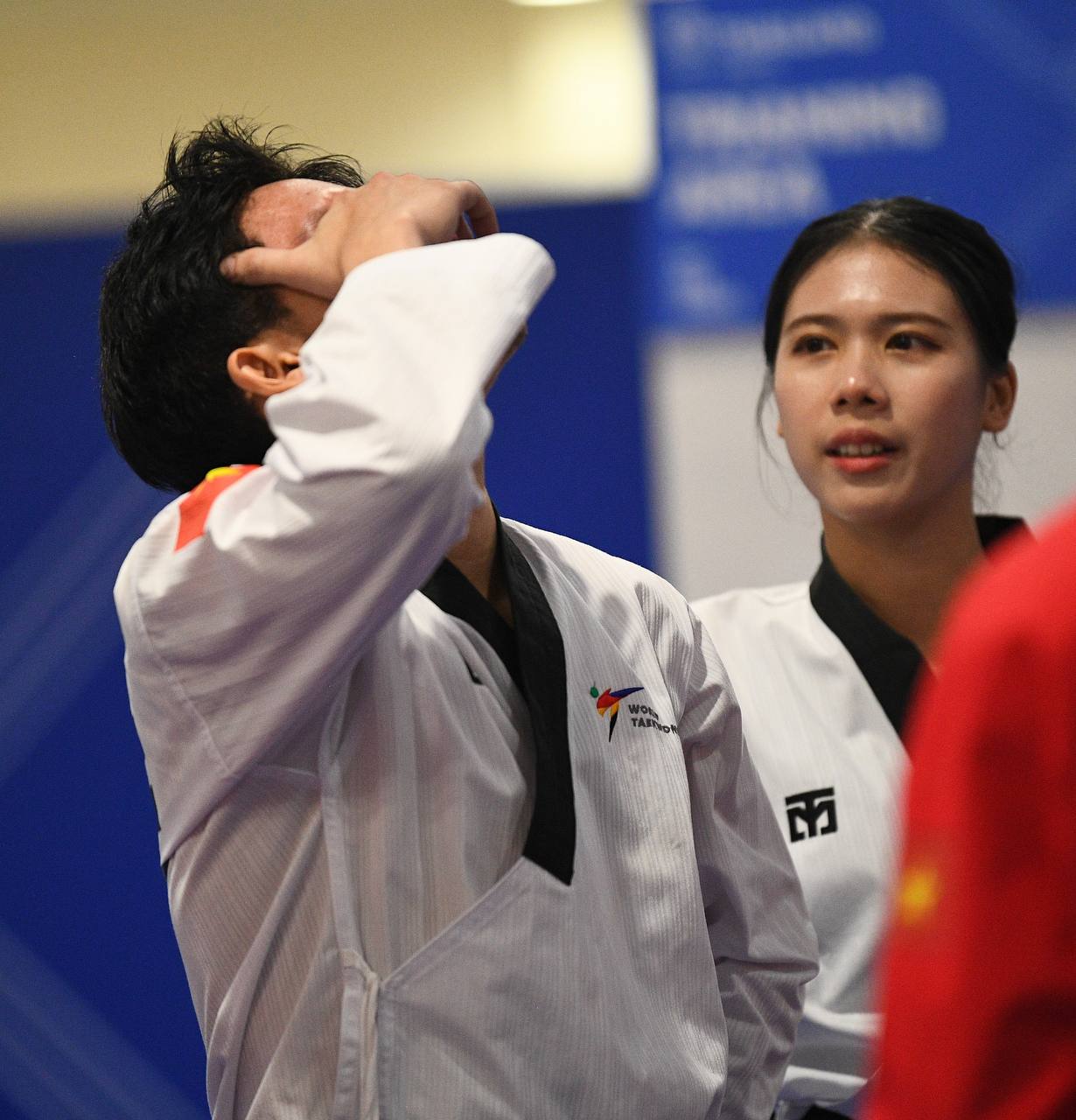 Tuyển thủ Việt Nam ôm đầu buồn bã khi thua đầy tranh cãi ở chung kết SEA Games, BHL khiếu nại cực căng- Ảnh 14. Tuyển thủ Việt Nam ôm đầu buồn bã khi thua đầy tranh cãi ở chung kết SEA Games, BHL khiếu nại cực căng- Ảnh 14.