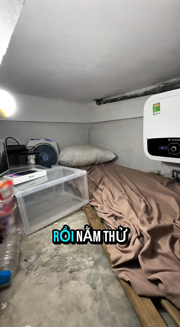 Xôn xao phòng trọ 2m2 giá 500k ở Hà Nội với Nhiều điểm bất thường - Ảnh 3. Xôn xao phòng trọ 2m2 giá 500k ở Hà Nội với Nhiều điểm bất thường - Ảnh 3.