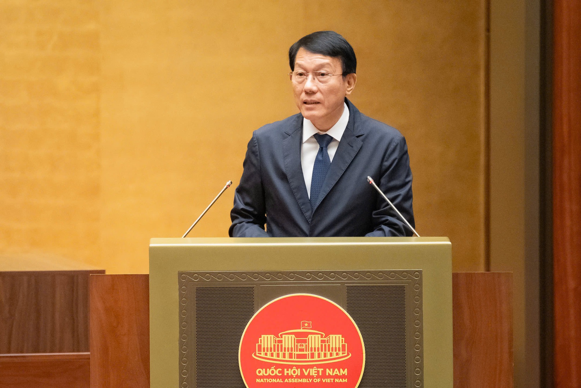 Luật An ninh mạng quy định hành vi bị nghiêm cấm trên không gian mạng - Ảnh 1. Luật An ninh mạng quy định hành vi bị nghiêm cấm trên không gian mạng - Ảnh 1.