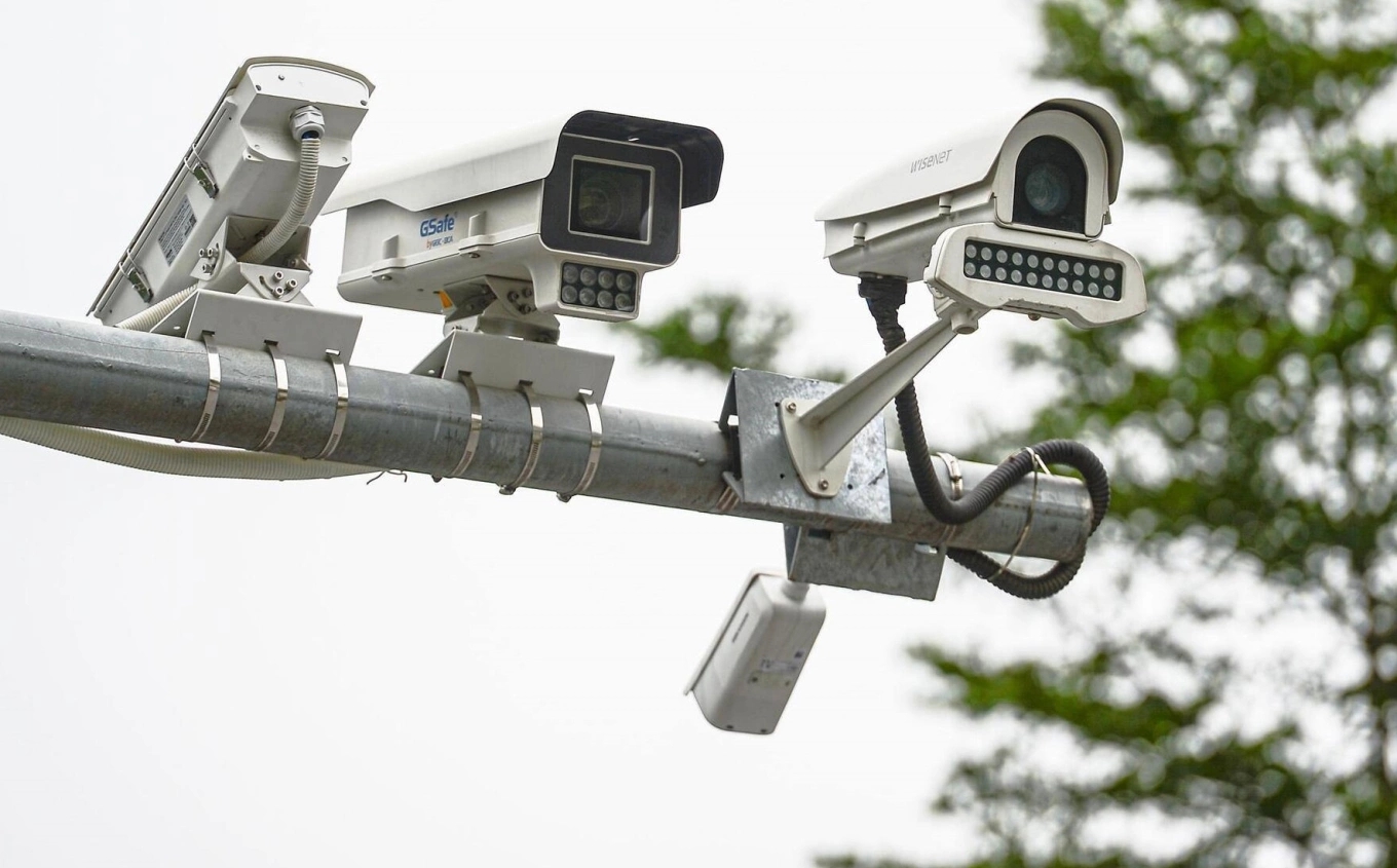 Hệ thống camera AI Hà Nội ghi nhận lỗi giao thông , tài xế cần chú ý - Ảnh 2. Hệ thống camera AI Hà Nội ghi nhận lỗi giao thông , tài xế cần chú ý - Ảnh 2.