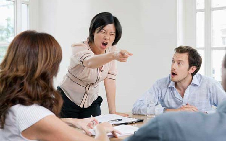 Quyết định nghỉ việc sau khi nhận thưởng Tết: Lựa chọn của mẹ ba con - Ảnh 1.