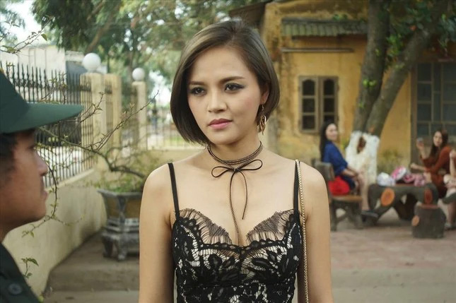 Thu Quỳnh: Mỹ nhân Việt nổi bật với 5 phim top 1 rating toàn quốc - Ảnh 2.