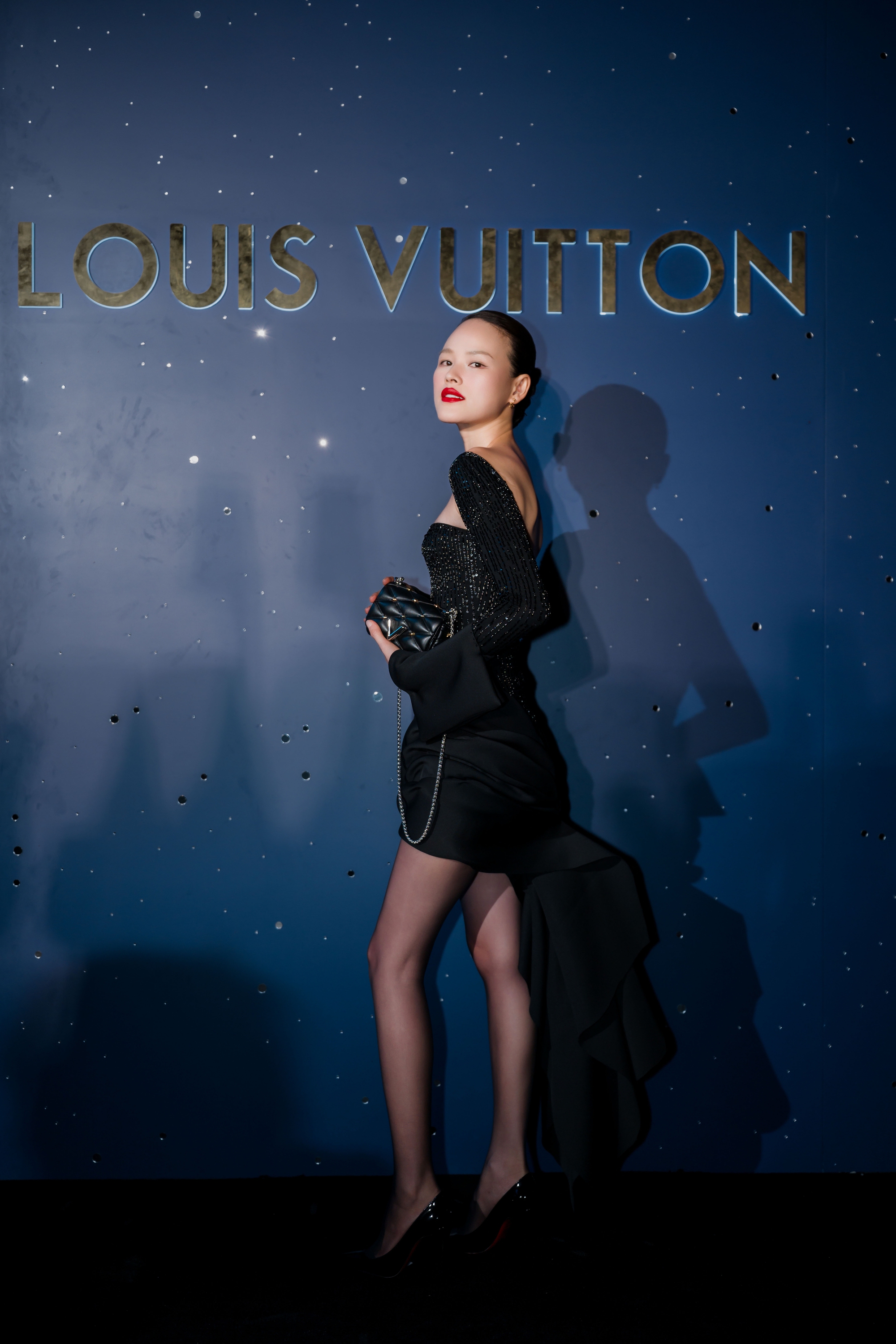 Dàn sao Vbiz "đổ bộ" đại tiệc thời trang cuối năm: Sự giao thoa bùng nổ của ba vũ trụ giải trí- Ảnh 16.