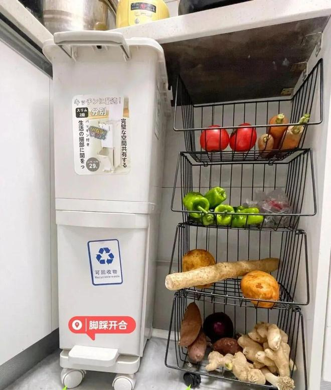 Thiết kế bếp không tủ treo tường: Khám phá không gian bếp thoáng đãng và hiện đại - Ảnh 7. Thiết kế bếp không tủ treo tường: Khám phá không gian bếp thoáng đãng và hiện đại - Ảnh 7.