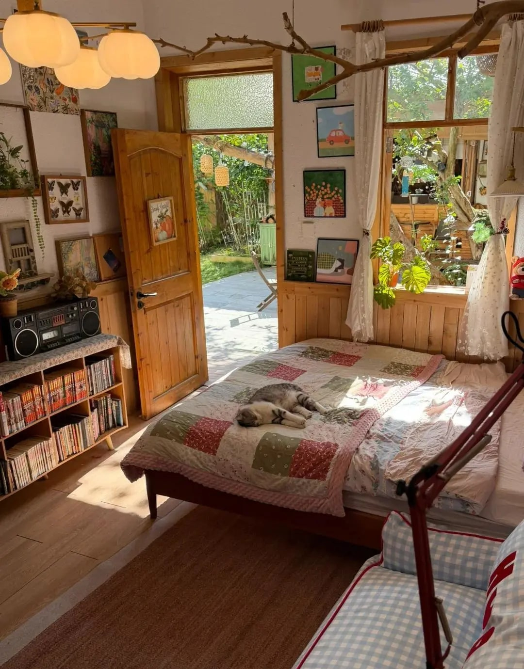 Tan chảy với căn hộ của cụ bà 70 tuổi: Sống bình yên 1 mình, không làm gánh nặng cho con cháu- Ảnh 6. Tan chảy với căn hộ của cụ bà 70 tuổi: Sống bình yên 1 mình, không làm gánh nặng cho con cháu- Ảnh 6.