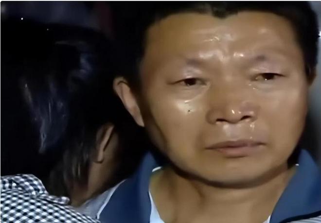 Nữ sinh Triệu Lệ Dĩnh đỗ ĐH danh tiếng và sự thật gây sốc về cha ruột - Ảnh 6. Nữ sinh Triệu Lệ Dĩnh đỗ ĐH danh tiếng và sự thật gây sốc về cha ruột - Ảnh 6.