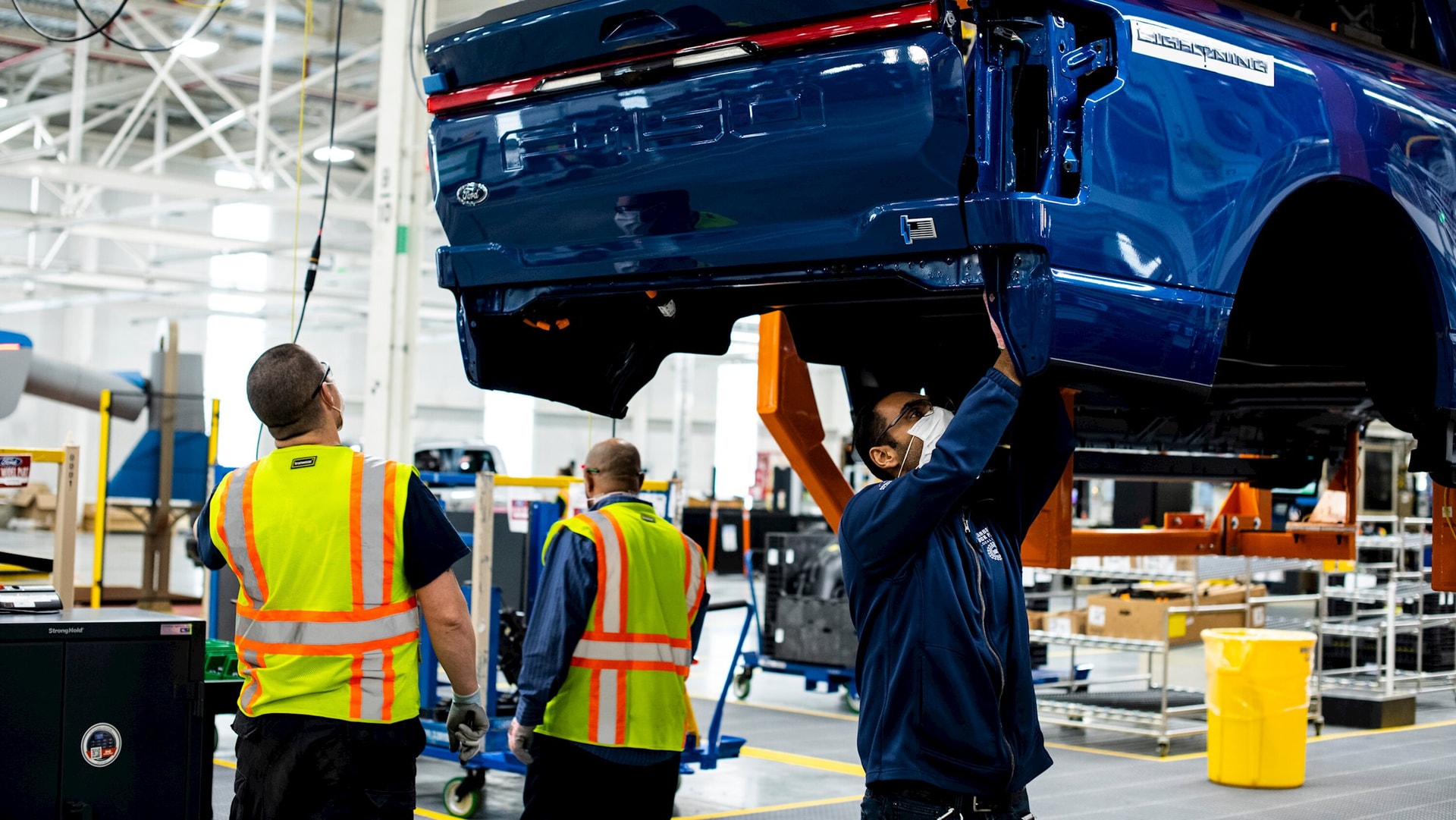 Ford xe điện mất 19 , 5 tỷ USD và chuyển hướng sang xe hybrid tại Mỹ - Ảnh 4. Ford xe điện mất 19 , 5 tỷ USD và chuyển hướng sang xe hybrid tại Mỹ - Ảnh 4.