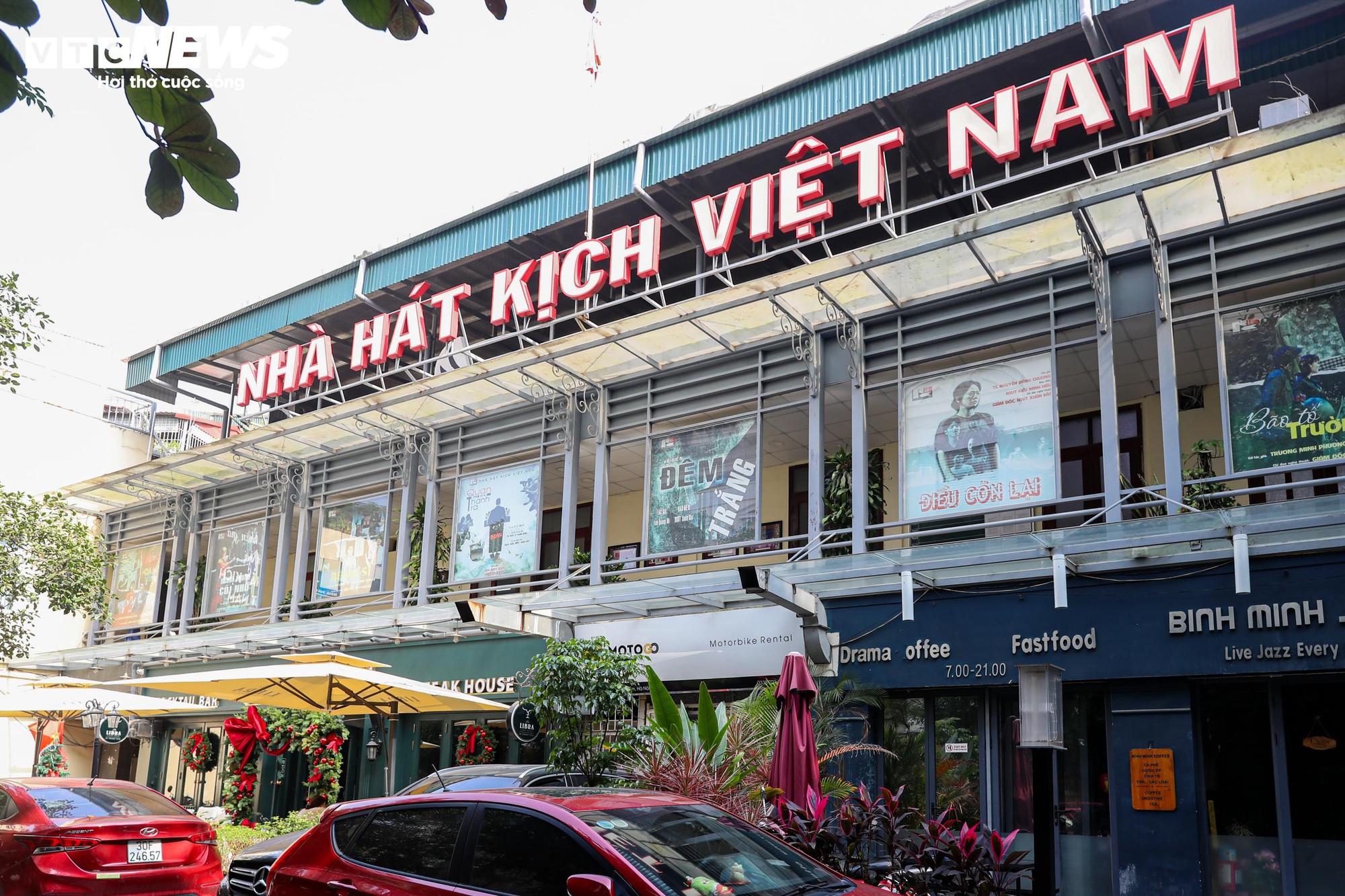 Khám phá phường Cửa Nam nhỏ nhất Hà Nội với 6 Nhà hát và 3 bảo tàng nổi bật - Ảnh 16. Khám phá phường Cửa Nam nhỏ nhất Hà Nội với 6 Nhà hát và 3 bảo tàng nổi bật - Ảnh 16.