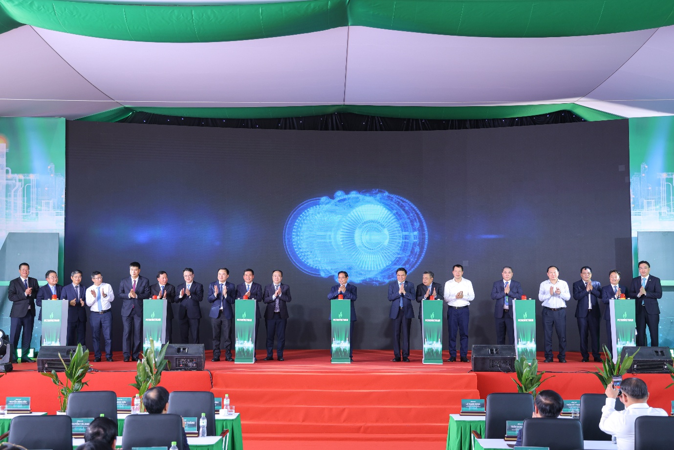 Khánh thành Nhơn Trạch 3 & Nhơn Trạch 4: Bước ngoặt trong kỷ nguyên điện khí LNG - Ảnh 1. Khánh thành Nhơn Trạch 3 & Nhơn Trạch 4: Bước ngoặt trong kỷ nguyên điện khí LNG - Ảnh 1.