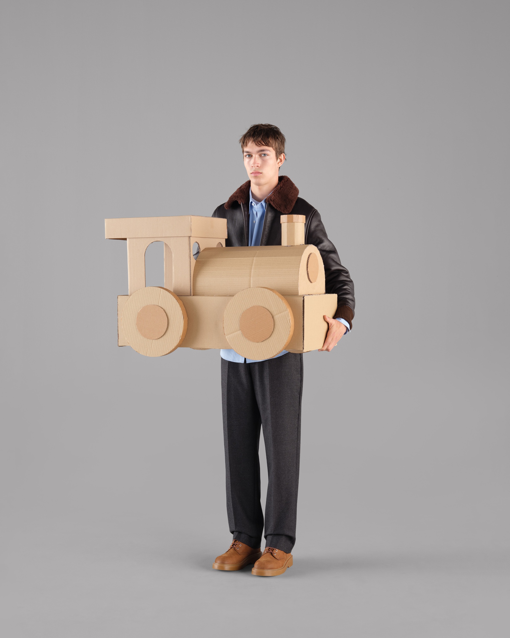 Phong cách thanh lịch Pháp trong không khí lễ hội: SANDRO Holiday 2025 ra mắt - Ảnh 12.